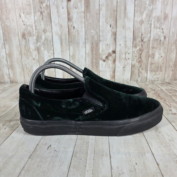 Vans Slip On Velvet Emerald Green Casual Sneakers Women Size 9 - Picture 1 of 8